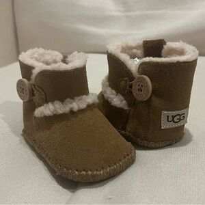 Baby Uggs NWOT